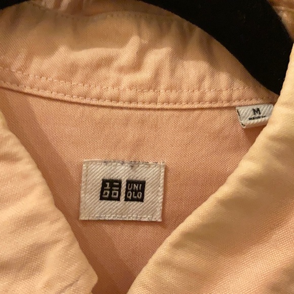 Uniqlo short sleeve button down - Picture 2 of 3